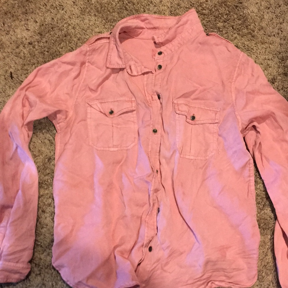Universal Thread button down boyfriend shirt